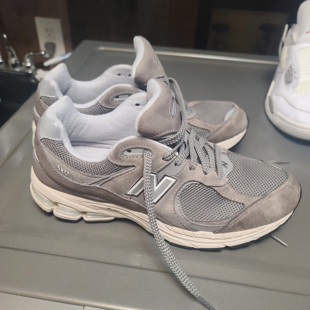New Balance 2002